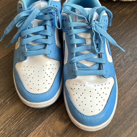 Nike Dunk Low "University Blue" sneakers - Picture 11 of 11